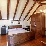 Ela Villa