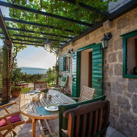 Villa Ela